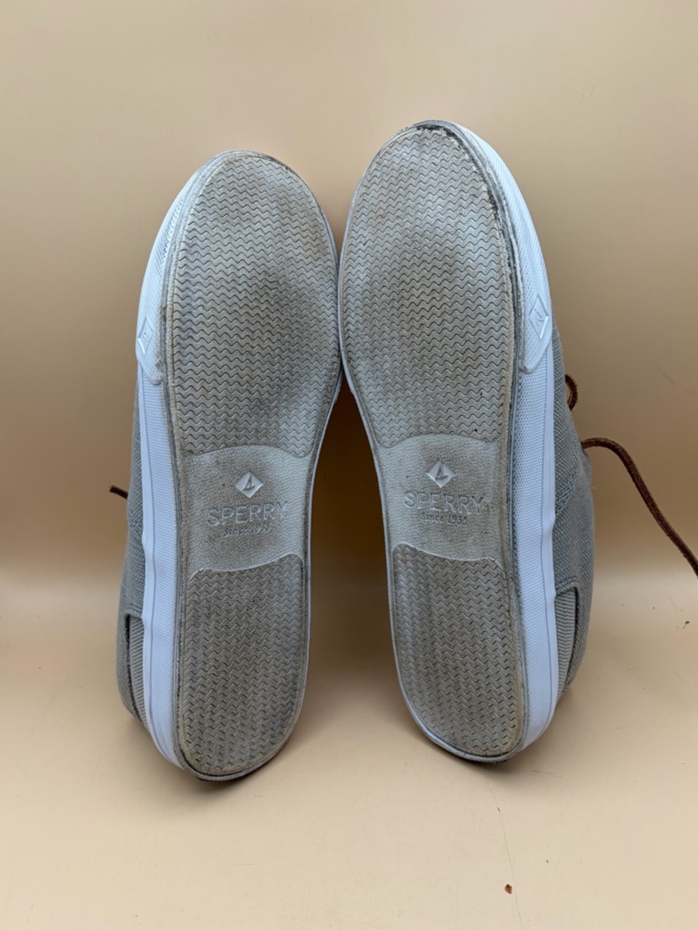 Sperry Light Gray Canvas Men’s Size 10 Shoes with Brown Laces - Picture 7 of 7
